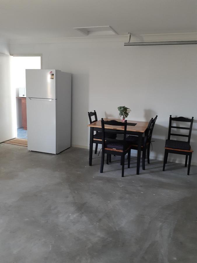 Blk Stays Guest House Deluxe Units Morayfield Buitenkant foto