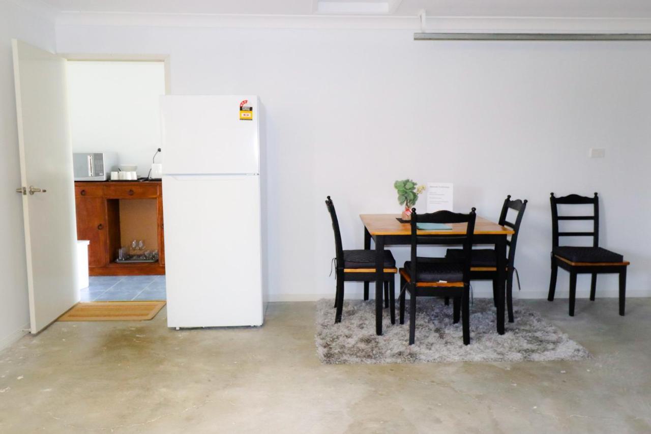 Blk Stays Guest House Deluxe Units Morayfield Buitenkant foto