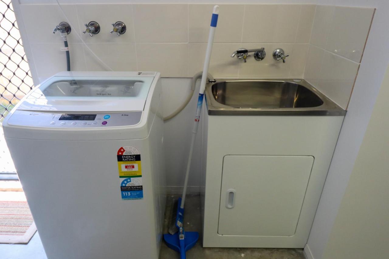 Blk Stays Guest House Deluxe Units Morayfield Buitenkant foto