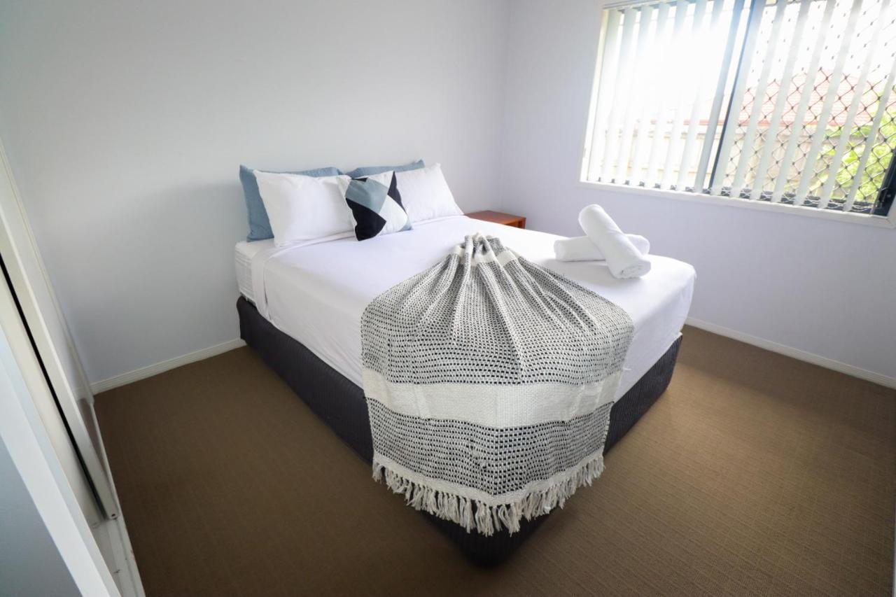 Blk Stays Guest House Deluxe Units Morayfield Buitenkant foto